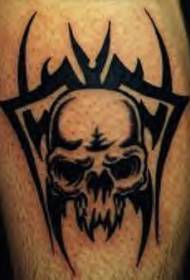 modello tatuaggio tatuaggio tribale nero