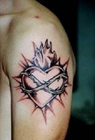 Vzorec tatoo velikega srca in krone