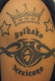Izincwadi Tribal Totem Crown ne Star Star tattoo