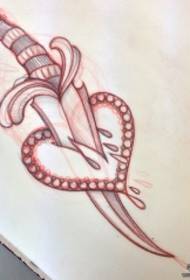 Manoscritto del tatuaggio del tatuaggio del cuore del pugnale della scuola europea e americana