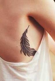 isifuba esihle se-feather tattoo tattoo