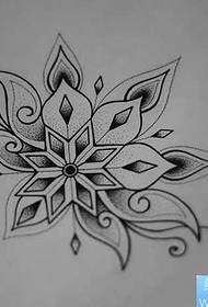 Mchoro wa Tatoo la maandishi ya theluji