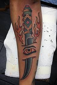 Pola tattoo keris