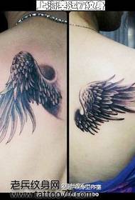 gražus poros sparnų tatuiruotės modelis