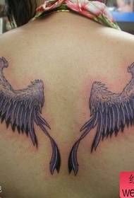 modèle de tatouage ailes filles arrière belle mode