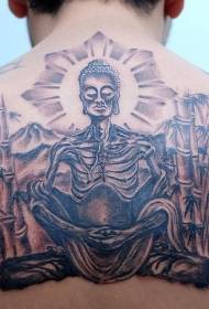 Назад гладна статуа Буде са узорком тетоваже од бамбуса