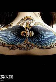 rug vleugels tattoo patroon