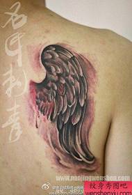 modello da tatuaggio classico per ali popolari da ragazzo