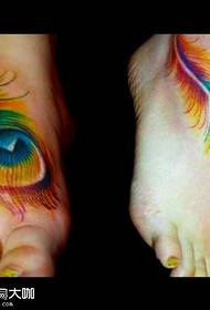 Modello di tatuaggio piuma di colore del piede