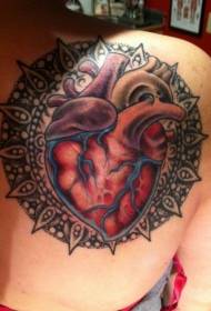 Skouerkleurige hart met mandala tattoo patroon