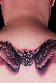 vzorec tatoo nazaj krilo črko