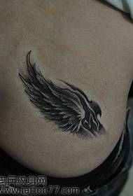 struk klasični modni model krila tetovaža