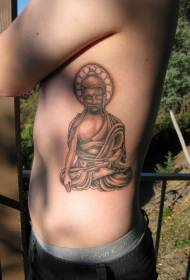 costillas laterales en el patrón del tatuaje de Buda