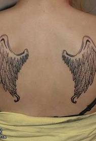 Modello di tatuaggio ala posteriore nero