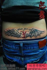 lepo priljubljen pasu krila črka tatoo vzorec