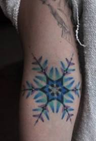 Tattoo Snowflake Snow White Lijep uzorak tetovaže snježne pahuljice