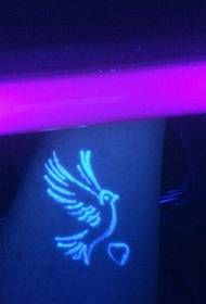 Modeli i tatuazheve të dashurisë së bukur fluoreshente dashurie, 161110 @ Tatuazh dashurie me pamje të mirë totem në anën e pasme