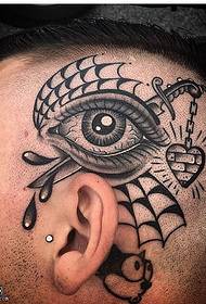 Øjen dolk tatoveringsmønster