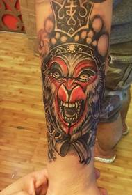 личност маниакален цвят на ръка ръка татуировка модел Sun Wukong