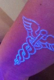 padrão de tatuagem invisível fluorescente bonito pessoal