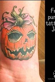 mielas Helovino moliūgų lemputės tatuiruotės paveikslėlis prie riešo