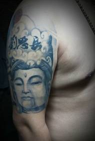 Il modello di tatuaggio Buddha grigio braccio mostra fascino