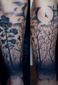 modèle de tatouage bras noir lune et forêt