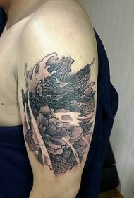 un patrón de tatuaje de brazo de serpe escondido nas flores