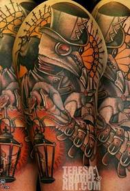 Modello di tatuaggio maschera corvo