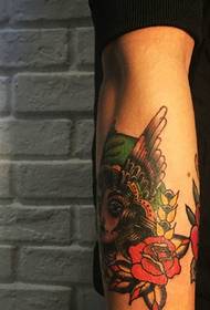 braccio tatuaggio tatuaggio totem europeo e americano tatuaggio è molto fan