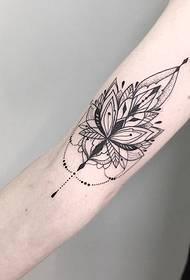 boom line vanilla geometrijski vzorec tatoo
