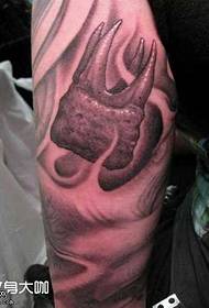 armblod tatuering mönster