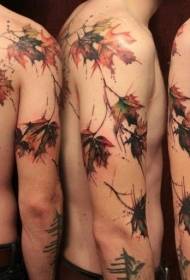 arm en rug super realistisch esdoornblad kleur tattoo patroon