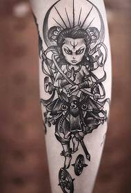 Si Geisha, tatlong braso, anim na armas, na tattoo