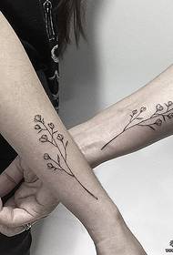 κορίτσια μικρό βραχίονα μικρό φρέσκο λουλούδι τατουάζ μοτίβο τατουάζ