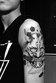 modello classico del tatuaggio Prajna semplice e piccolo braccio completo