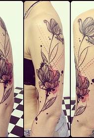 Modello del tatuaggio disegno a tratteggio geometrico grande braccio
