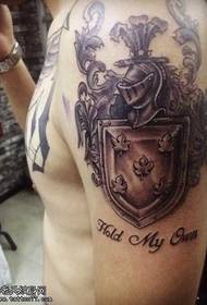 Brazo Espíritu Caballero Tatuaje Patrón