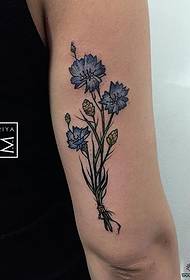 Grande modello di tatuaggio piccolo fiore fresco