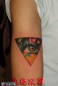 Braço todos os olhos tatuagem padrão