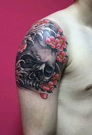 αρσενικό βραχίονα σούπερ δροσερό ζωγραφισμένο κρανίο floral τατουάζ