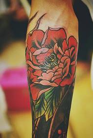 modello tatuaggio fiore braccio brillantemente incomparabile