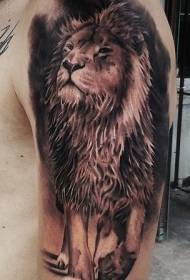 симпатичный узор татуировки король лев