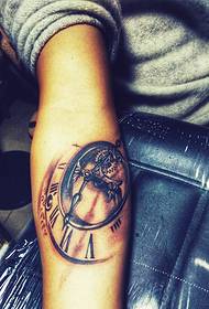 Arm umunthu zosangalatsa makina tattoo