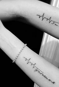 armpaar EKG en Engelse tatoo-patroon