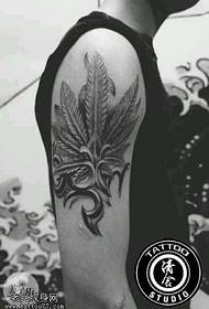 ruoko rwe cannabis mashizha tattoo maitiro
