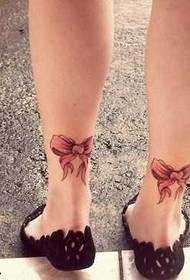 Patrún tattoo bogha álainn ar na cosa