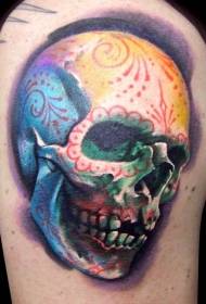 Boja ramena realističan porculanski uzorak tetovaže lubanje