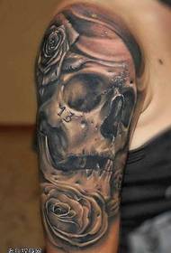 Taro-tatovering på armen