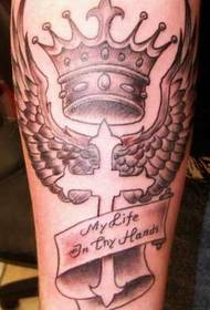 Schema tatuaggio croce ali